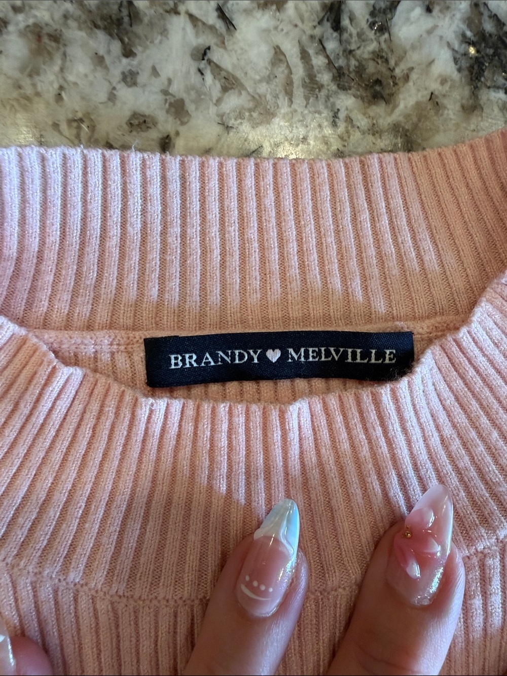 Brandy Melville Soft Pink Ribbed crop top Crewneck Sweater - Picture 2 of 4